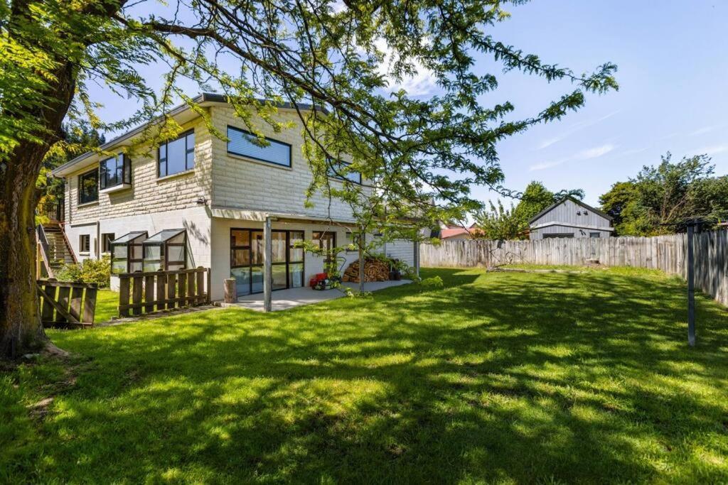 Peakview Lodge Ванака Екстер'єр фото
